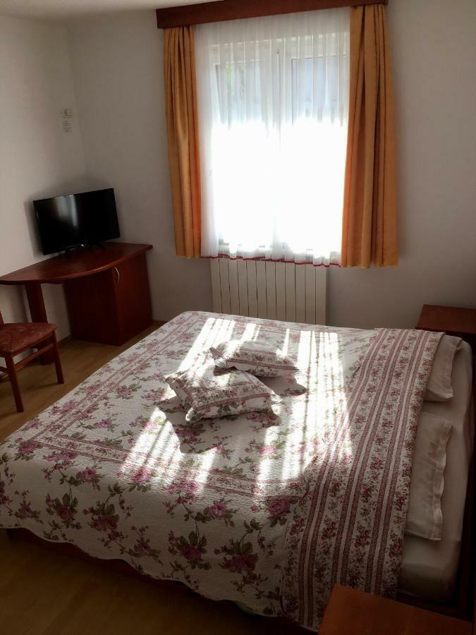 Farm Stay Pri Cepcovih Golac Dış mekan fotoğraf
