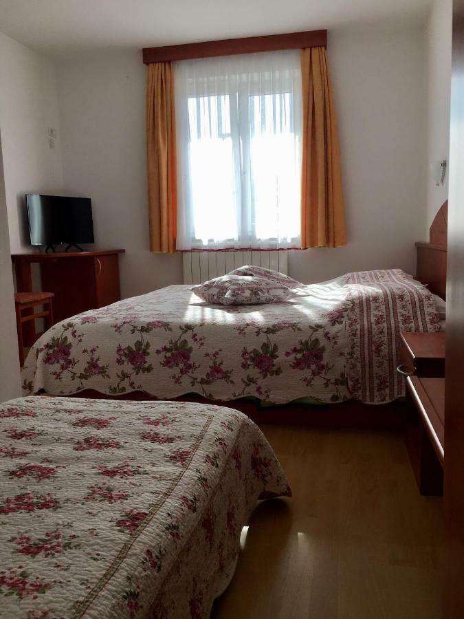 Farm Stay Pri Cepcovih Golac Dış mekan fotoğraf